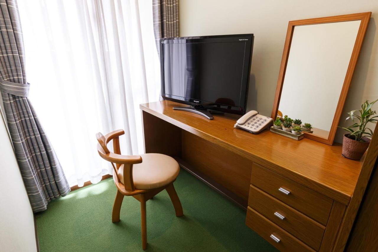 Peace Land Kume Hotel 3*
