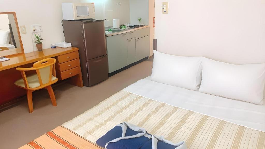 Hotel Peace Land Kume 3*